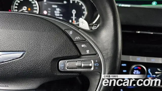 Genesis Electrified G80 2022 — Photo 17/20