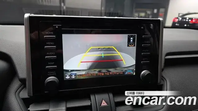Toyota RAV4 2019 — Photo 14/20