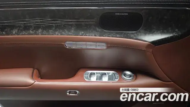 Genesis G90 2024 — Photo 19/20