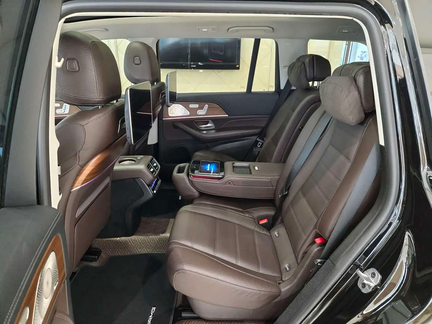 Mercedes-Benz GLS 2021 — Фото 12/20