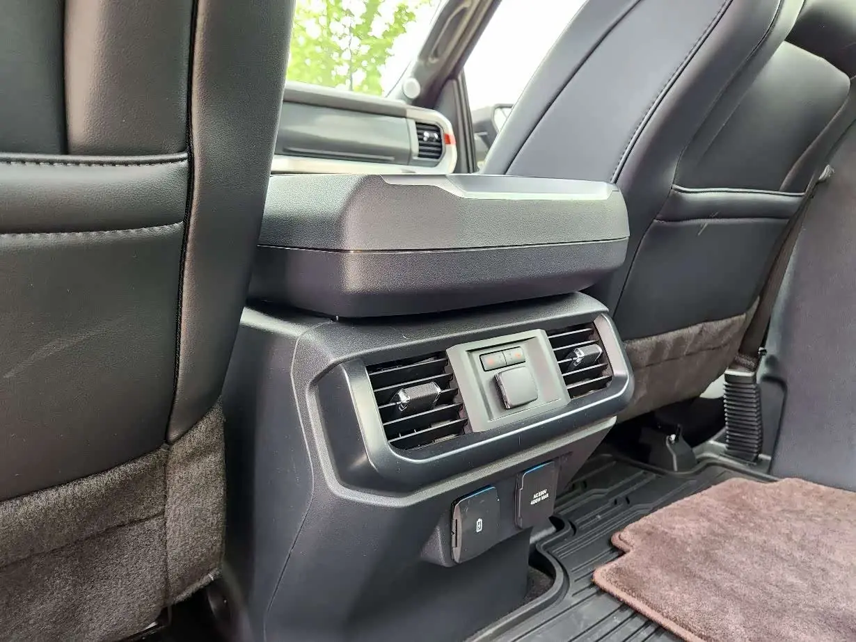 Ford F-150 Raptor 2023 — Фото 20/20