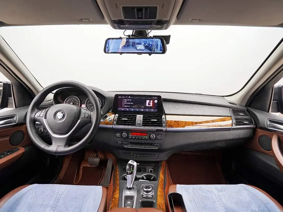 BMW X5 2013 — Фото 14/20