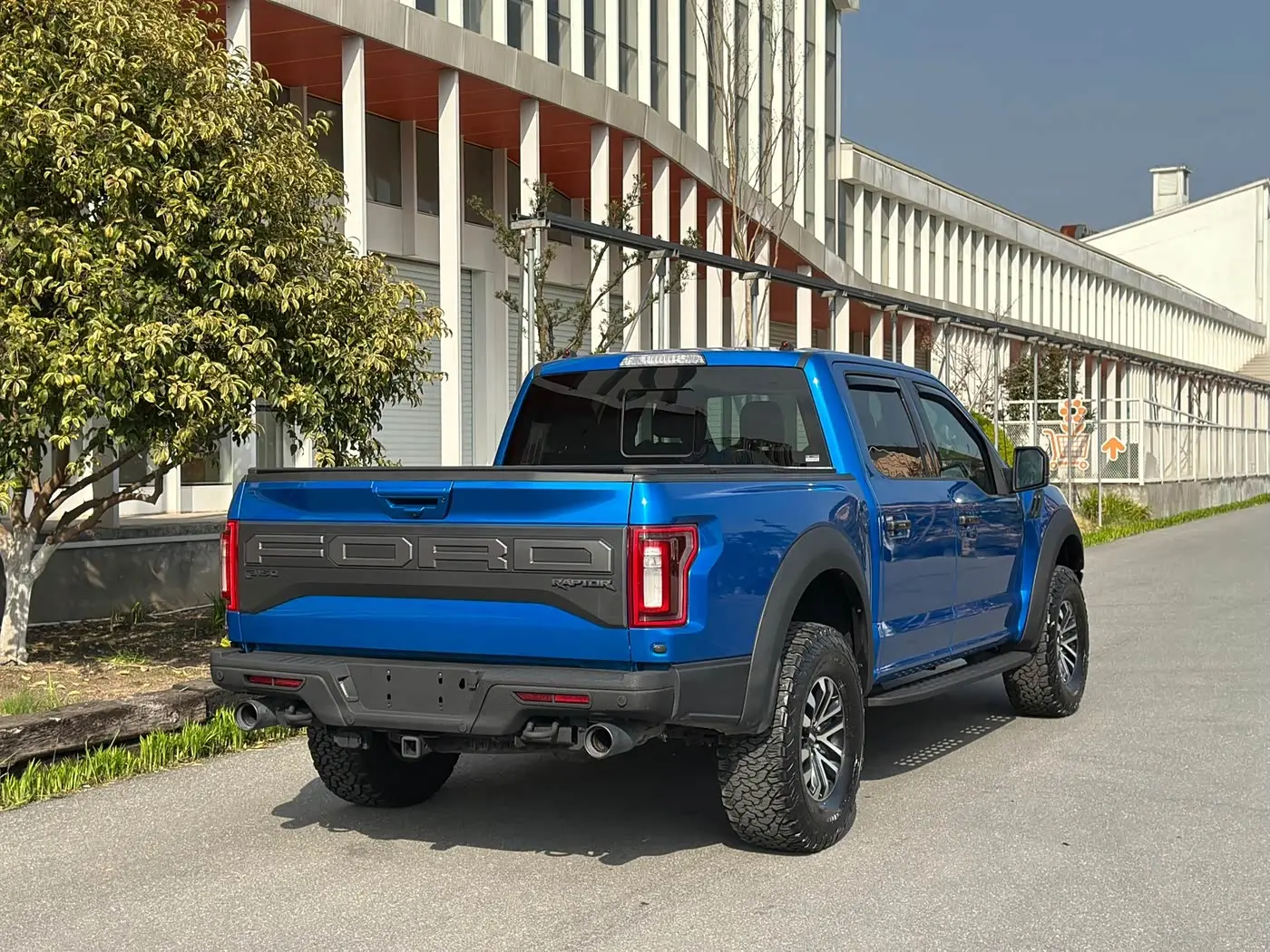 Ford F-150 Raptor 2020 — Photo 3/9