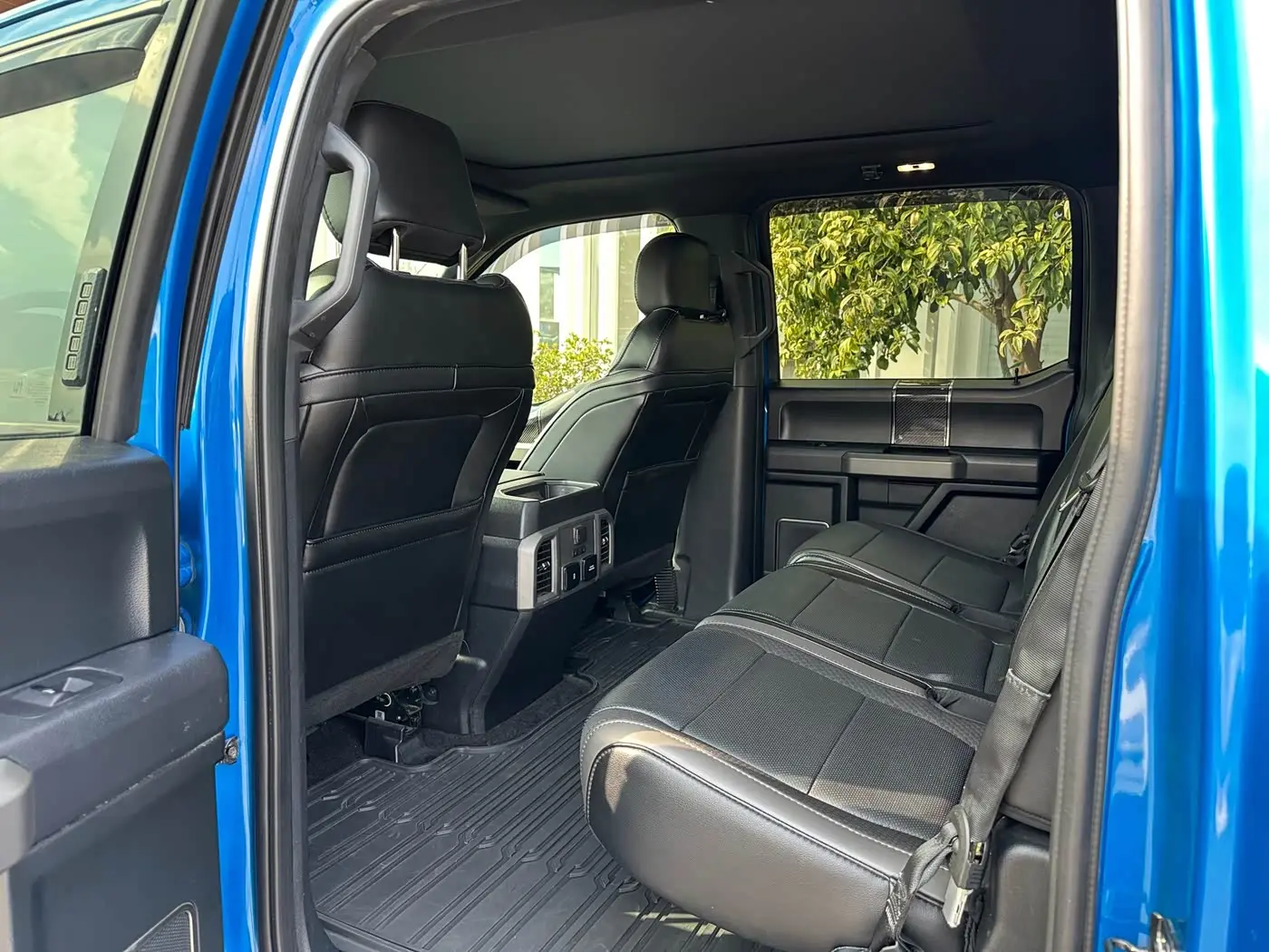 Ford F-150 Raptor 2020 — Photo 8/9