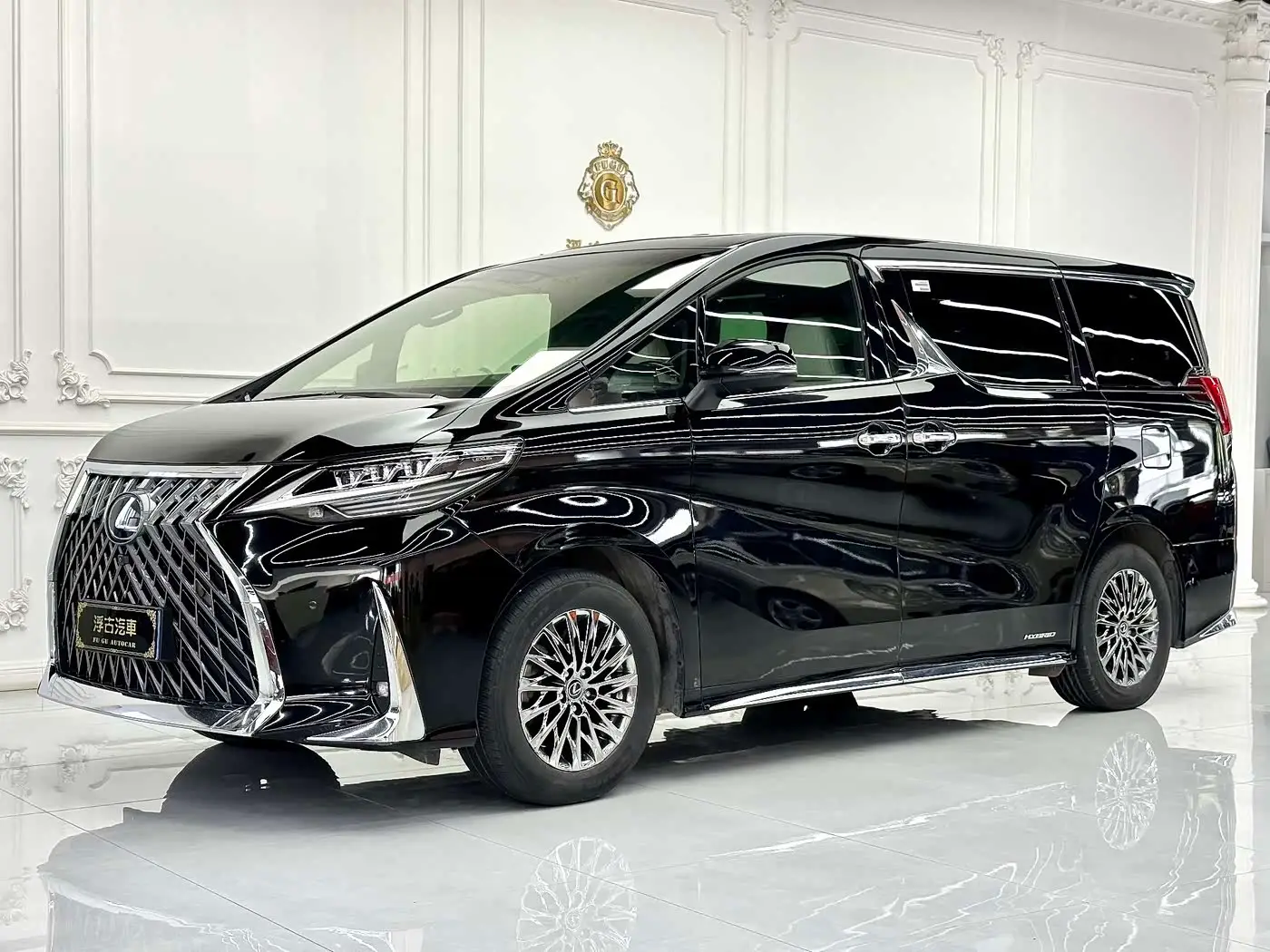 Lexus LM, 2021