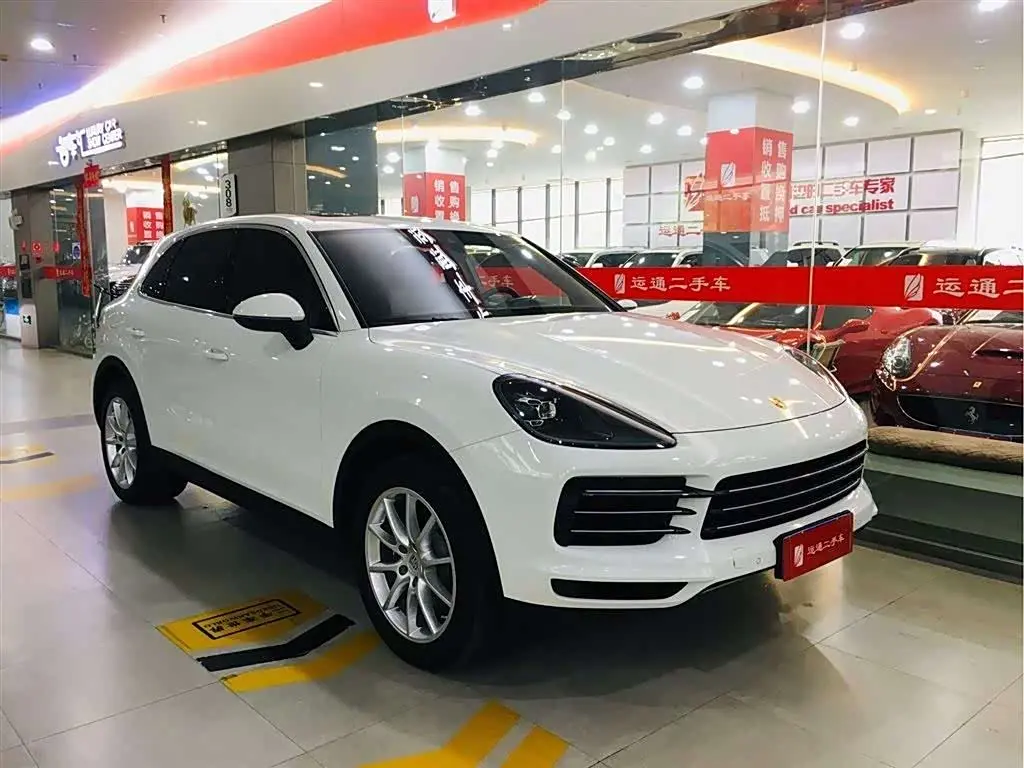 Porsche Cayenne 2020 — Фото 2/9