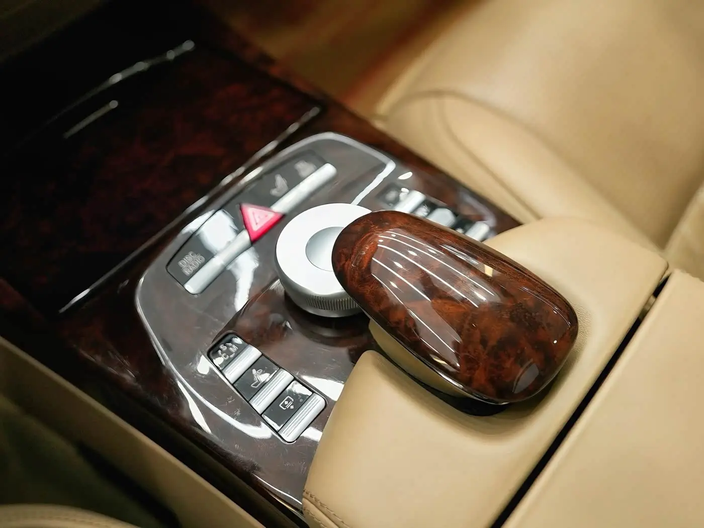 Mercedes-Benz S-Class AMG 2012 — Photo 20/20