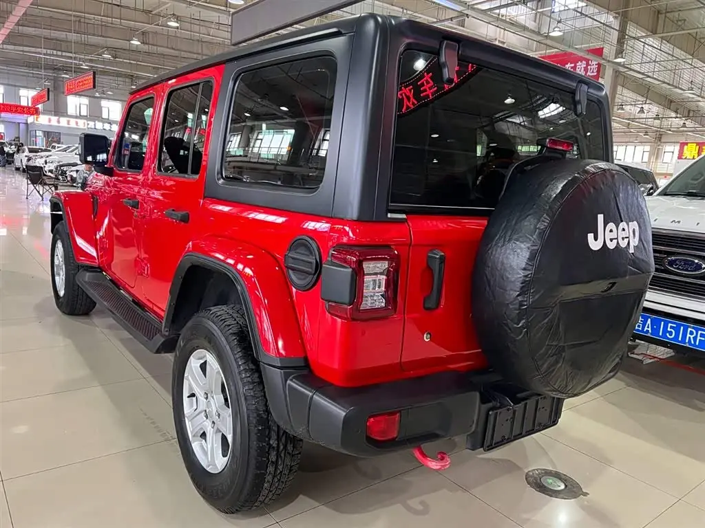 Jeep Wrangler 2019 — Фото 5/16
