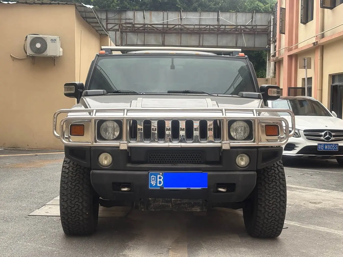 Hummer H2 2008 — Photo 3/15