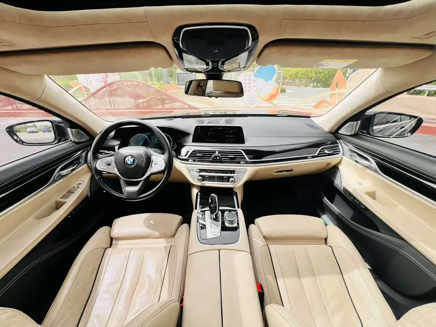 BMW 7 Series 2017 — Фото 20/20