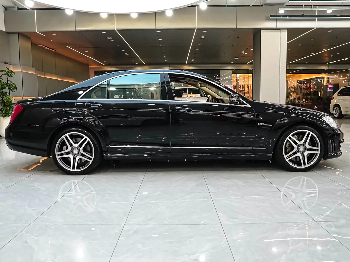 Mercedes-Benz S-Class AMG 2012 — ფოტო 9/20