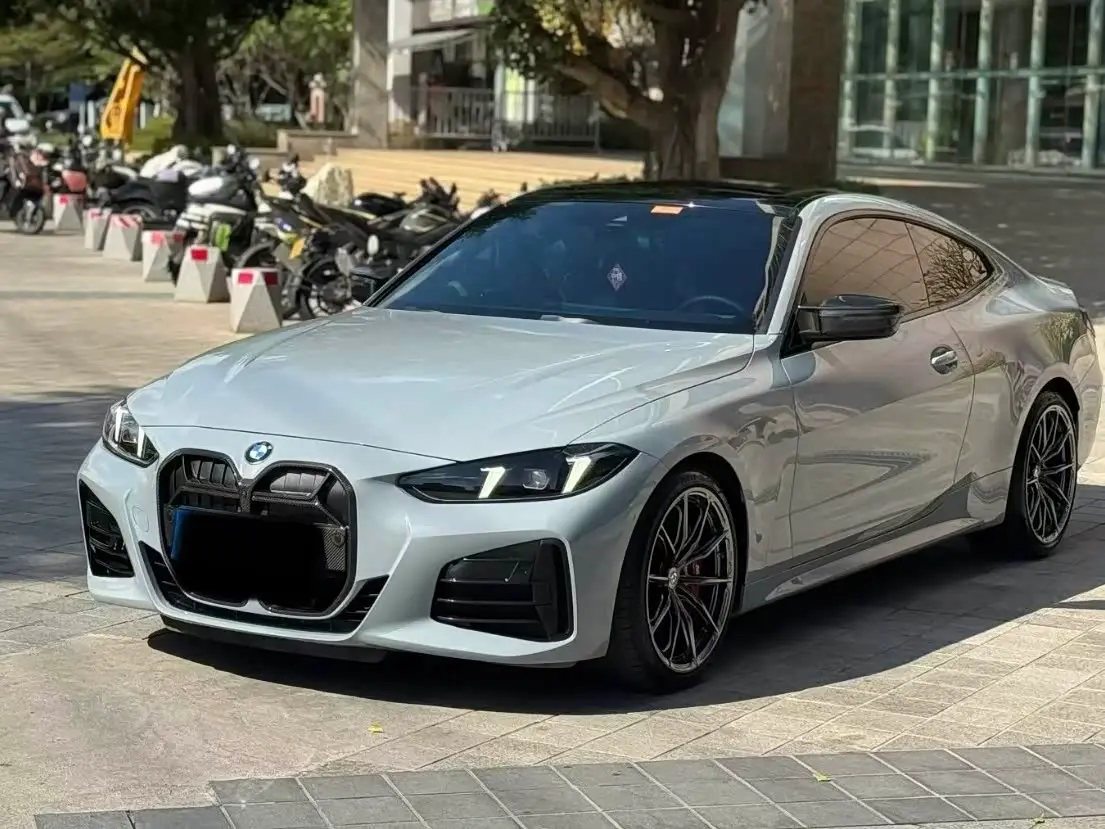 BMW 4 Series 2024 — Photo 1/5