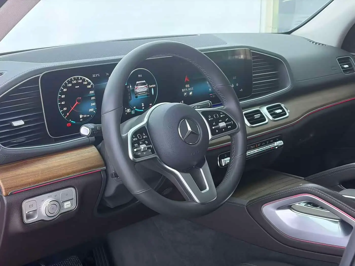Mercedes-Benz GLE 2019 — Photo 13/20