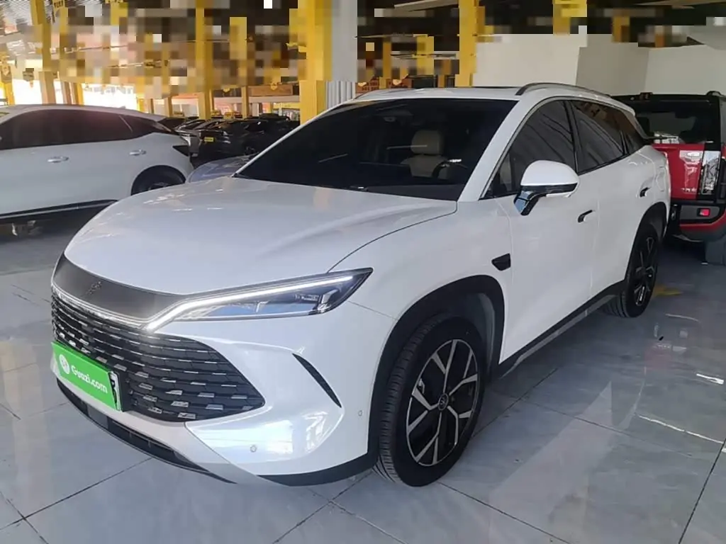 BYD Song L DM-i 2025 — Фото 2/20