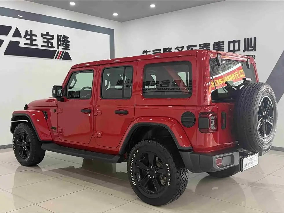 Jeep Wrangler 2024 — Фото 6/13