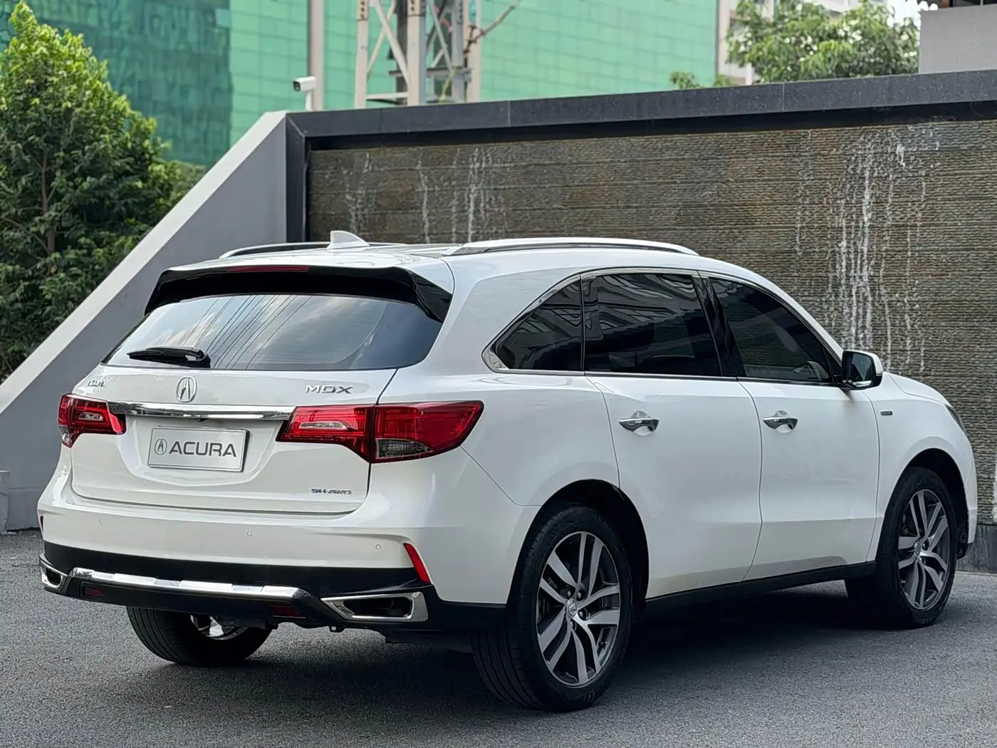 Acura MDX 2019 — Фото 10/10