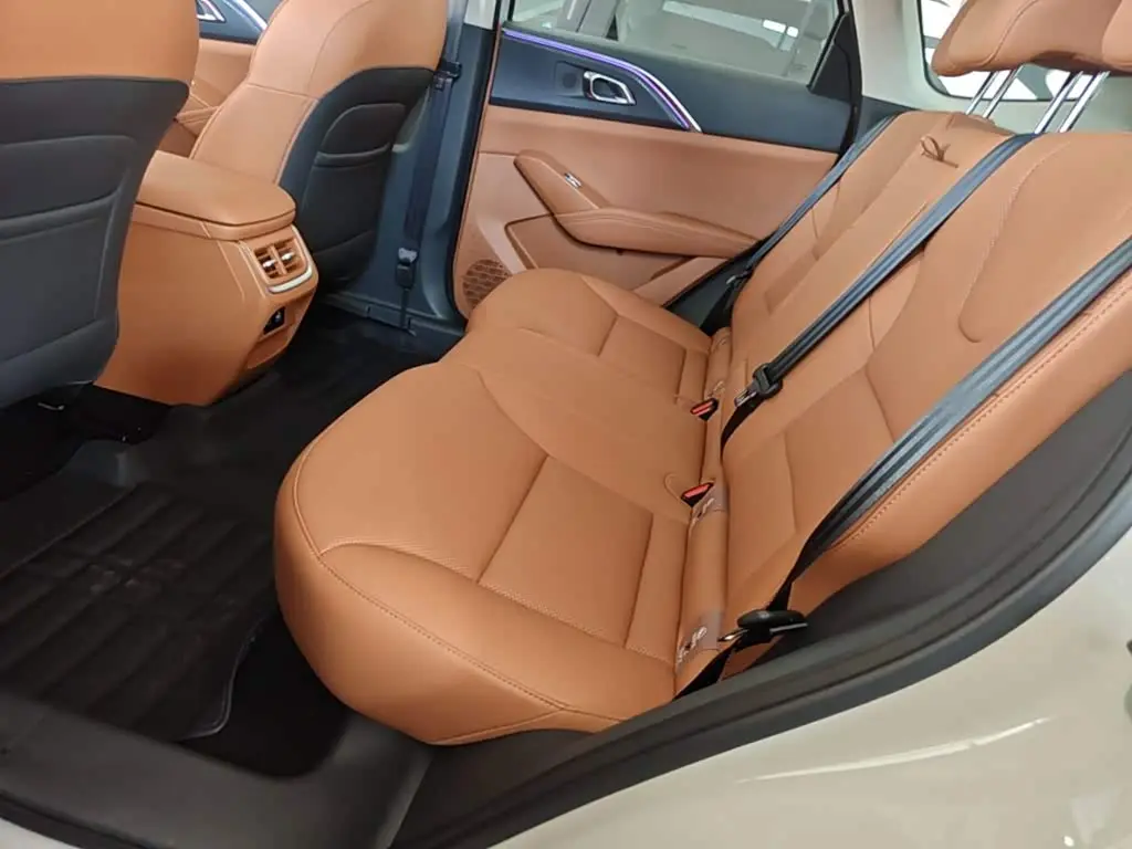 Haval Xiaolong MAX 2025 — Фото 17/20