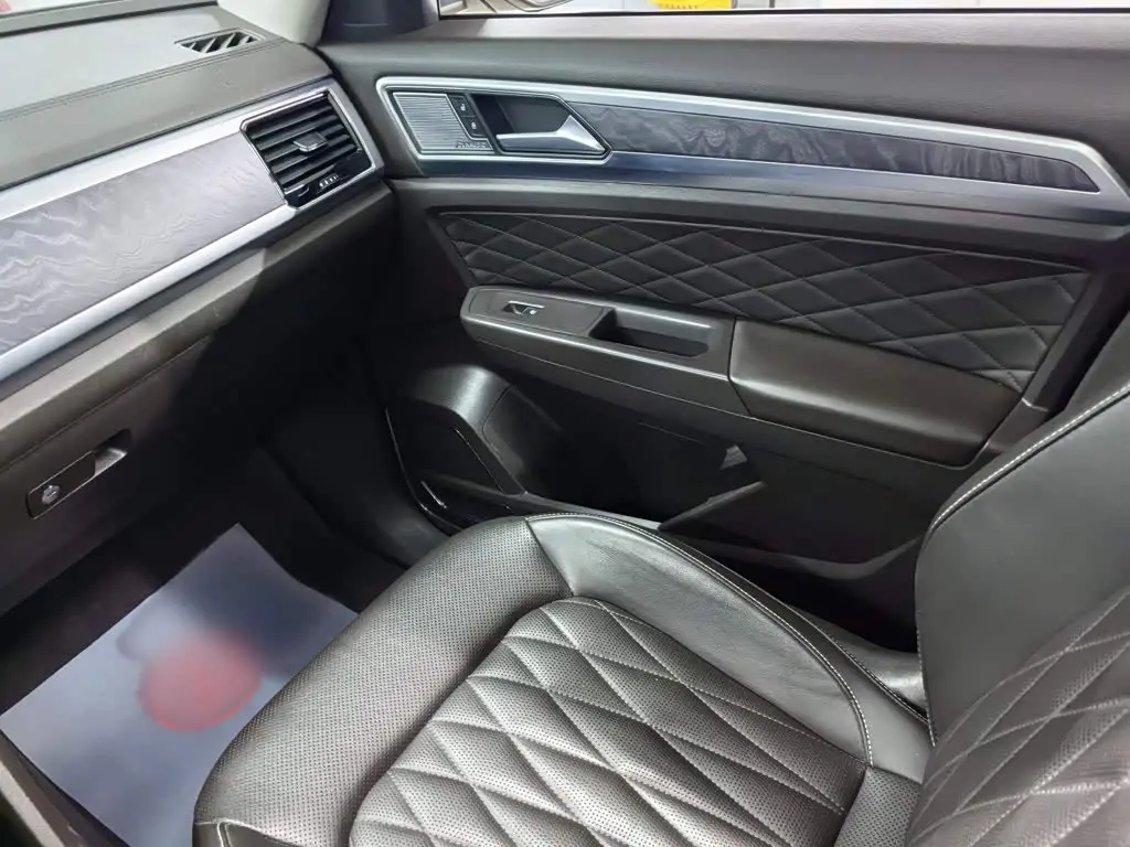 Volkswagen Teramont 2019 — Photo 19/20