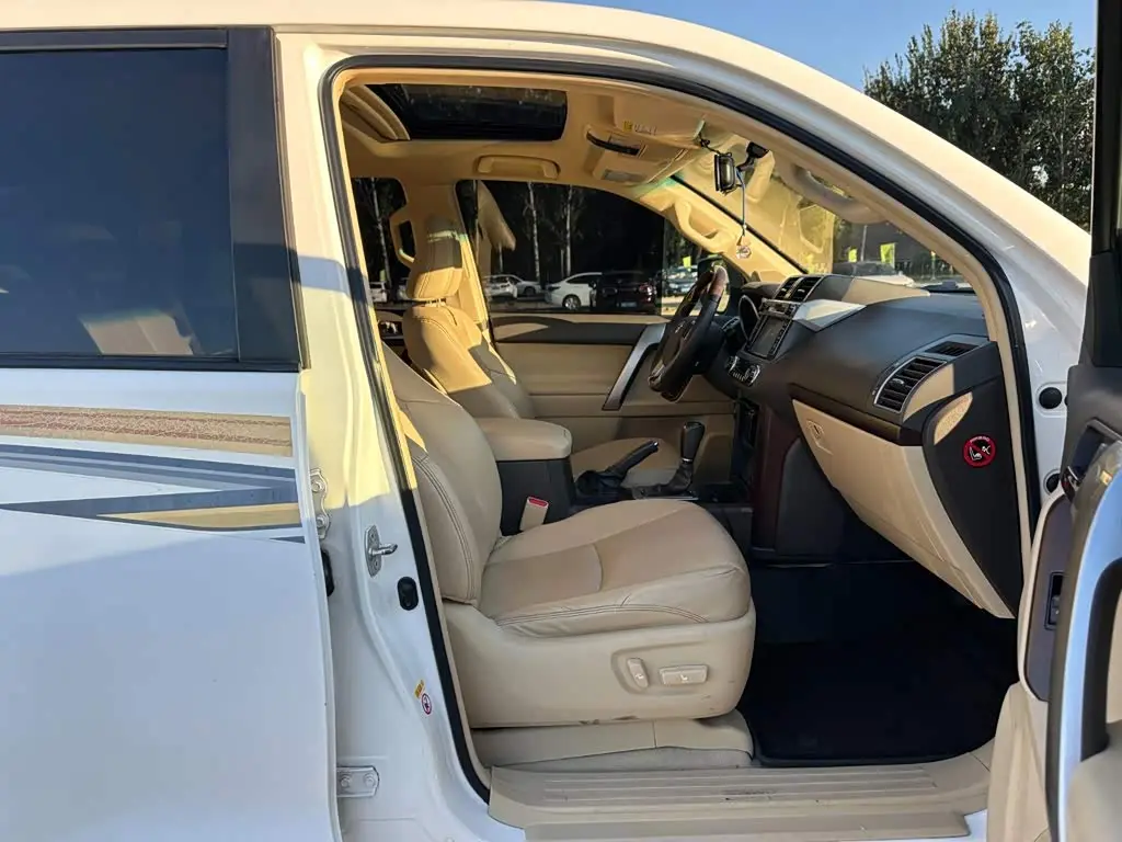 Toyota Prado 2015 — Фото 16/20