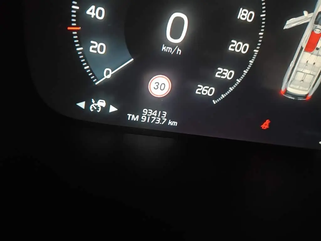 Volvo XC90 2019 — Photo 5/20