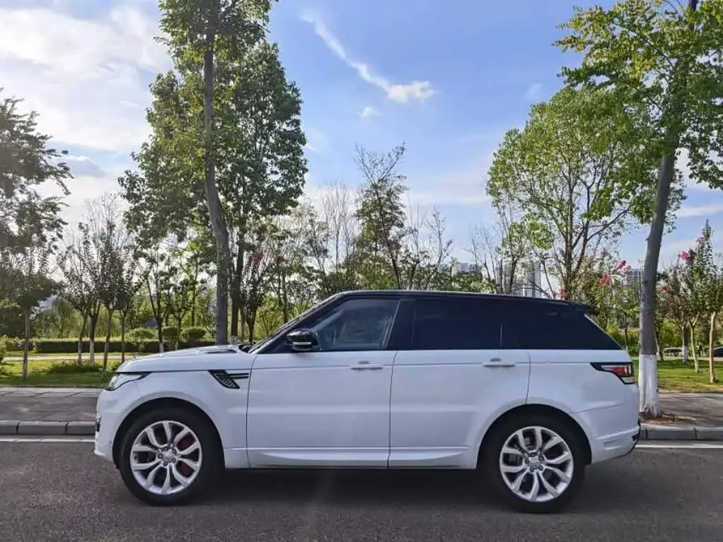 Land Rover Range Rover Sport 2014 — Фото 4/17