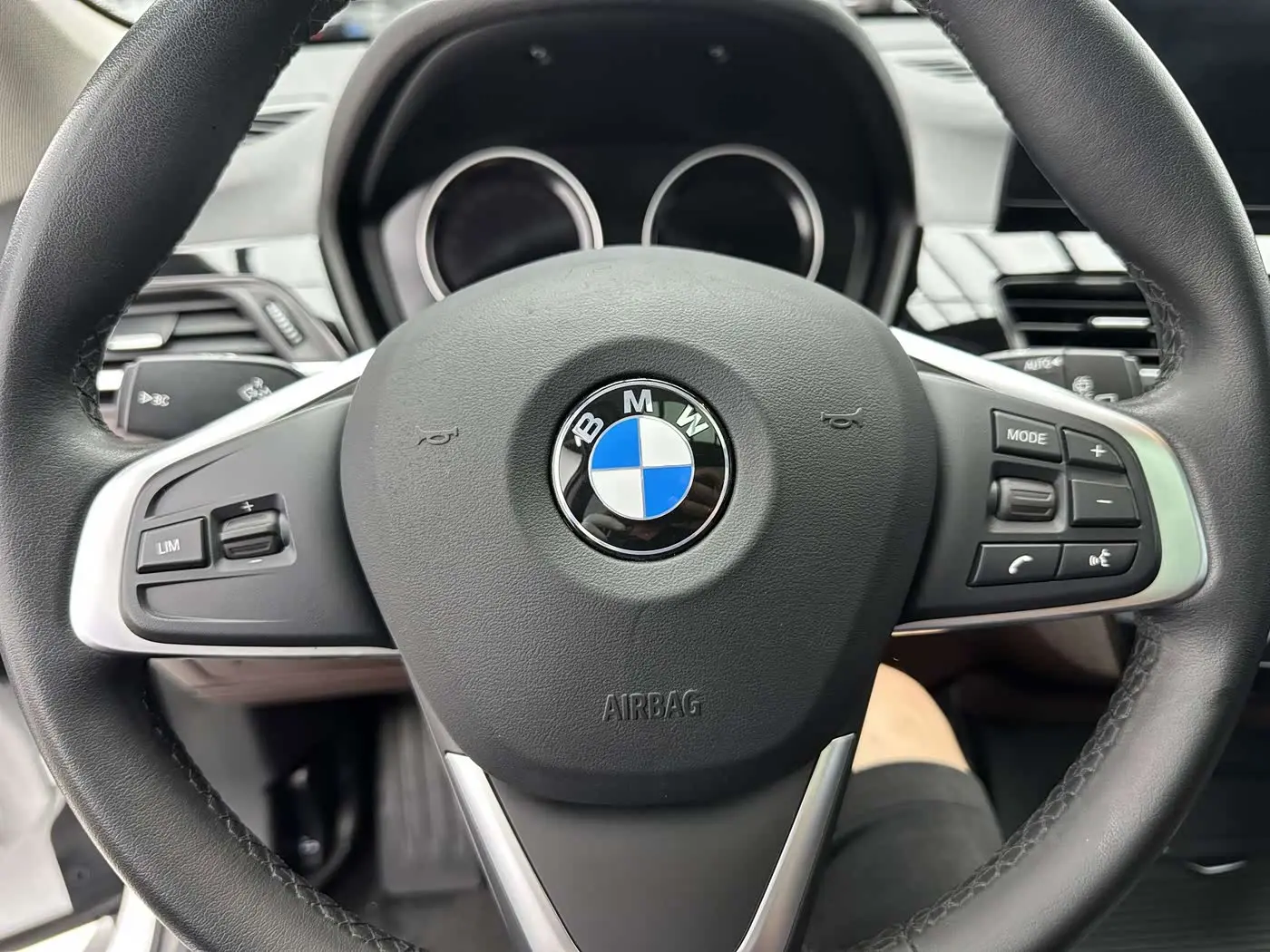 BMW X1 2023 — Photo 13/16