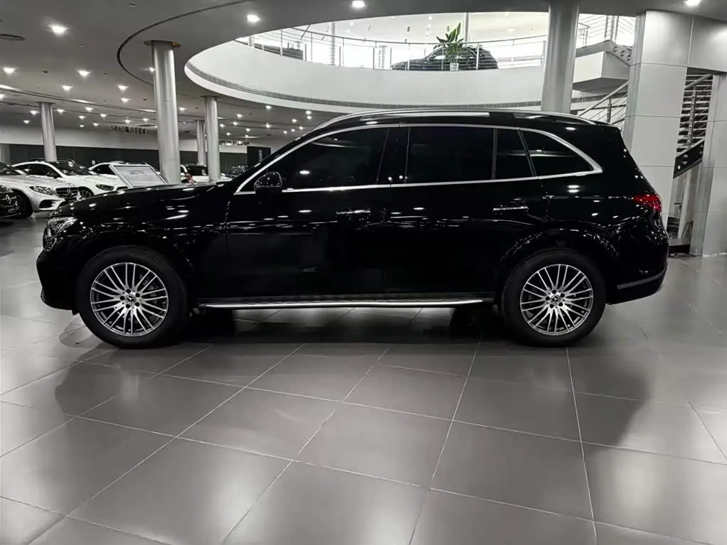 Mercedes-Benz GLC 2025 — Фото 2/20