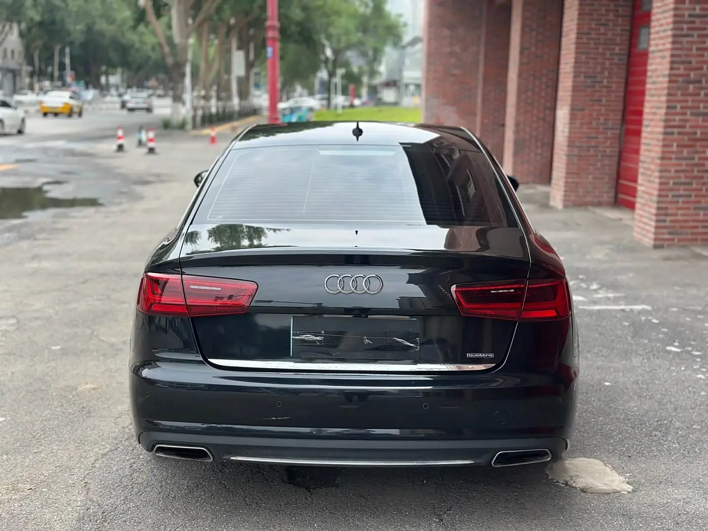 Audi A6L 2016 — Фото 11/12