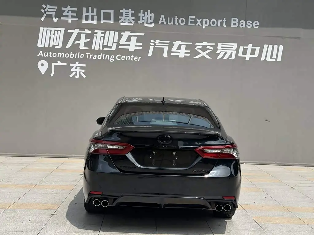 Toyota Camry 2022 — Şəkil 4/14