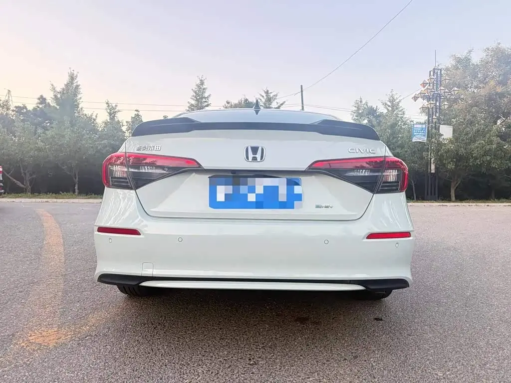 Honda Civic 2022 — Photo 11/13