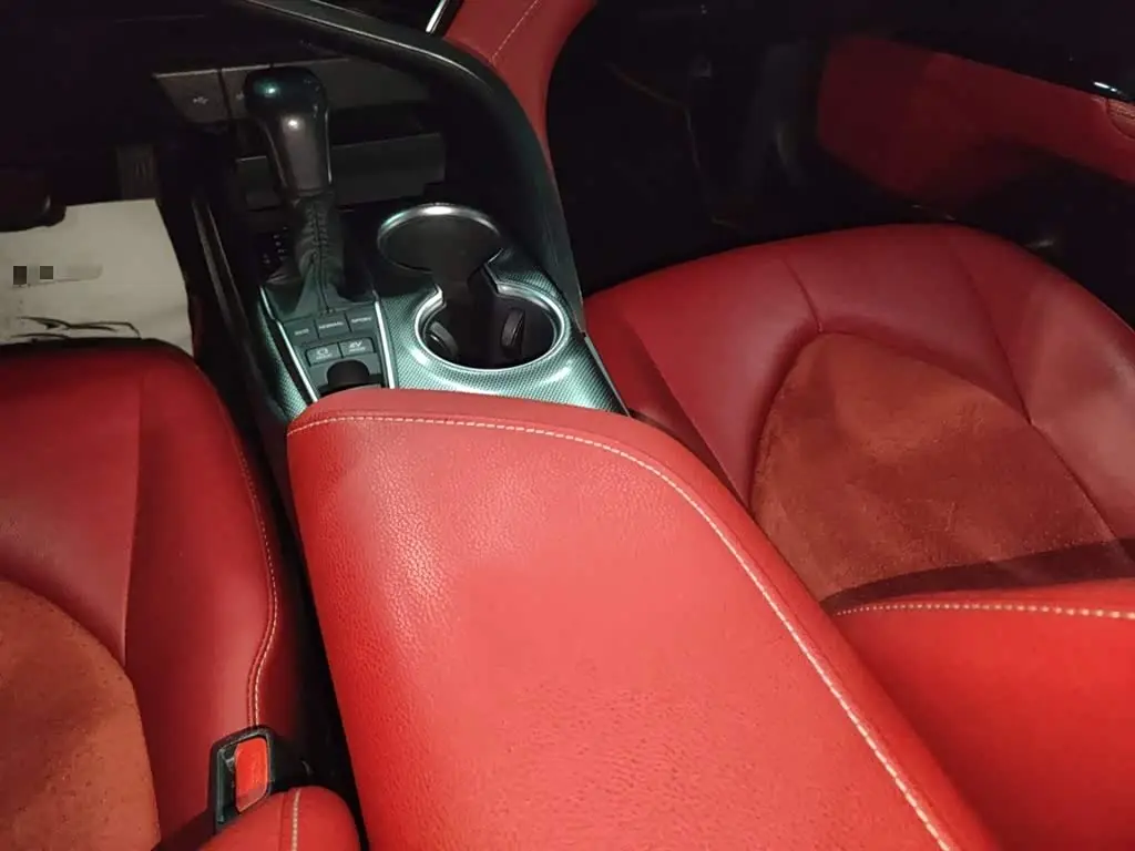 Toyota Camry 2022 — Фото 14/20