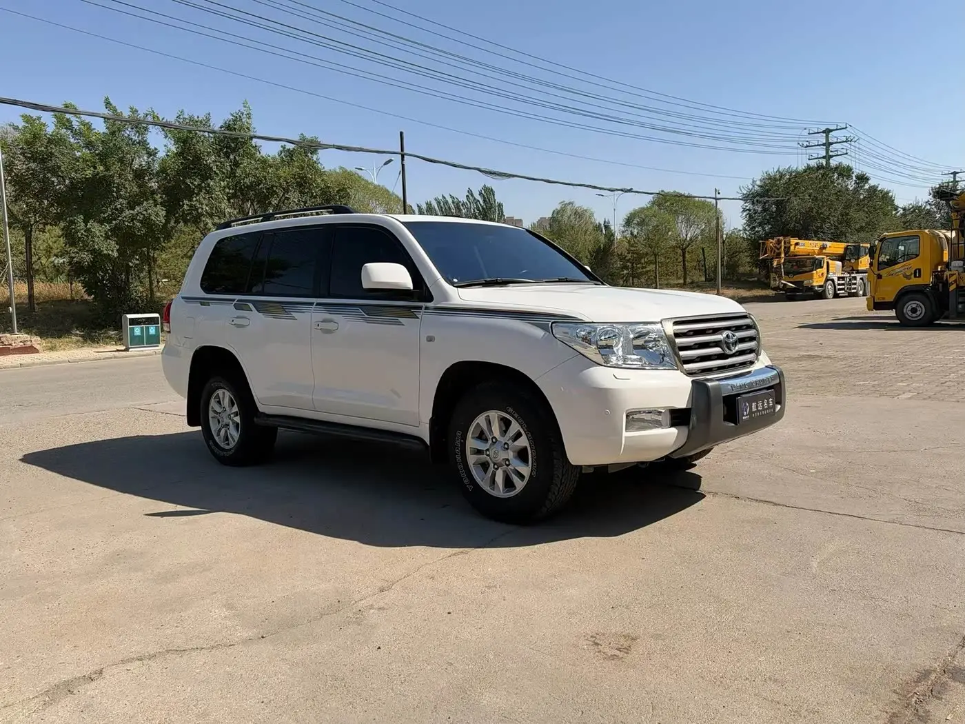 Toyota Land Cruiser 2010 — Photo 3/9