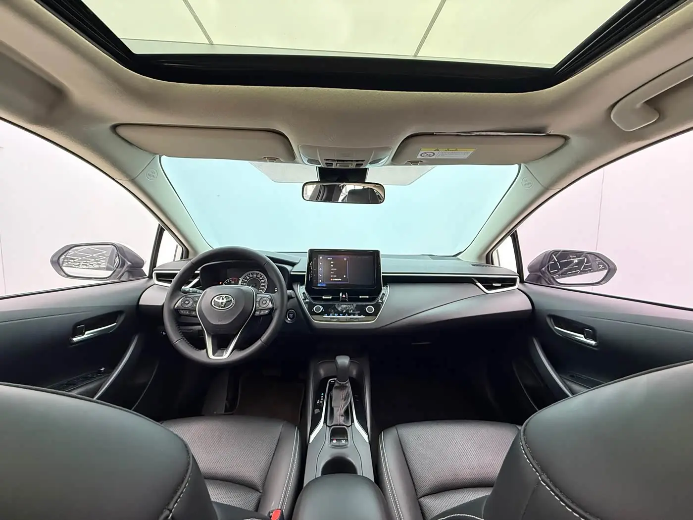 Toyota Corolla 2022 — Фото 11/20