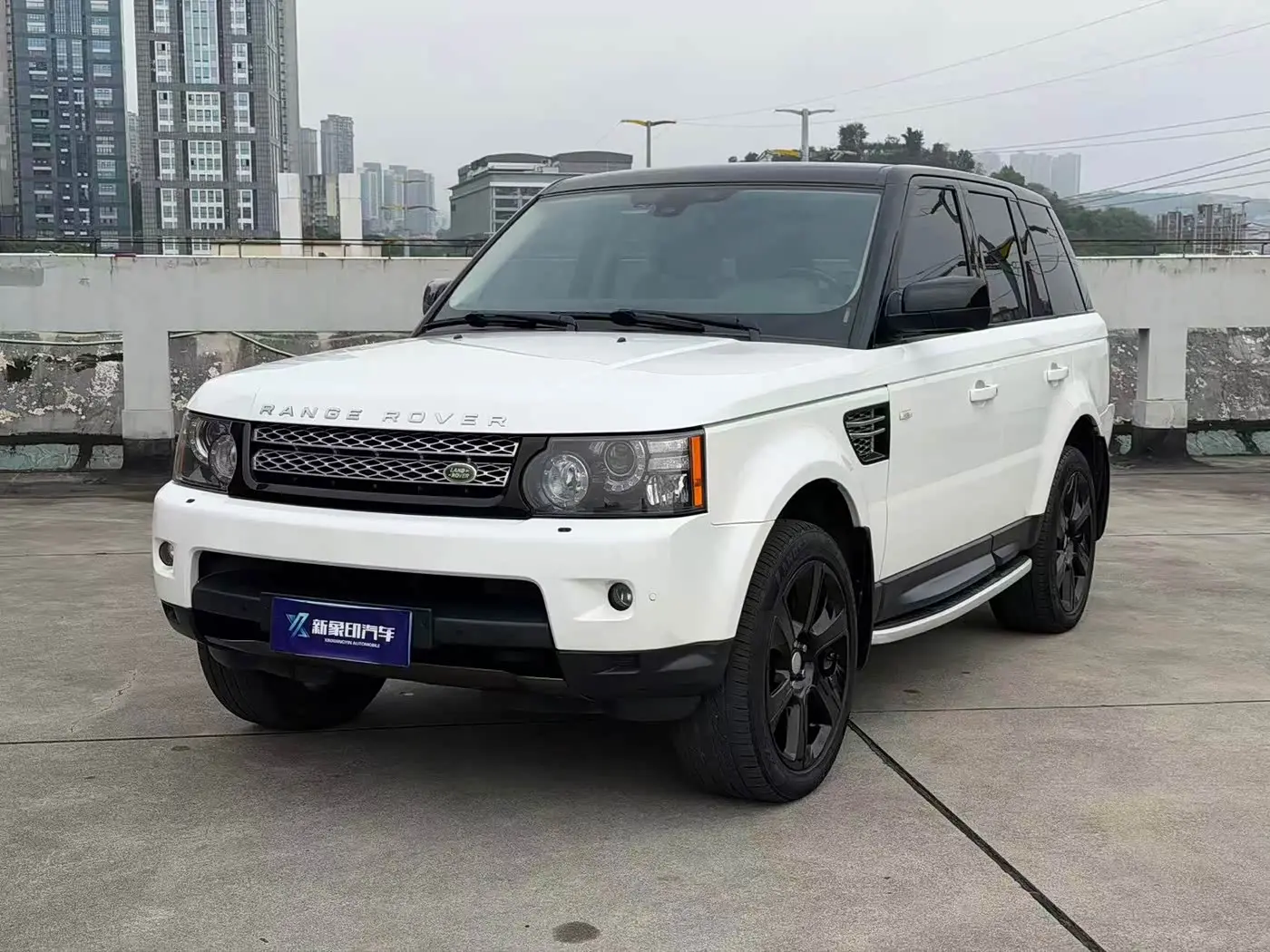 Land Rover Range Rover Sport 2012 — Фото 1/9