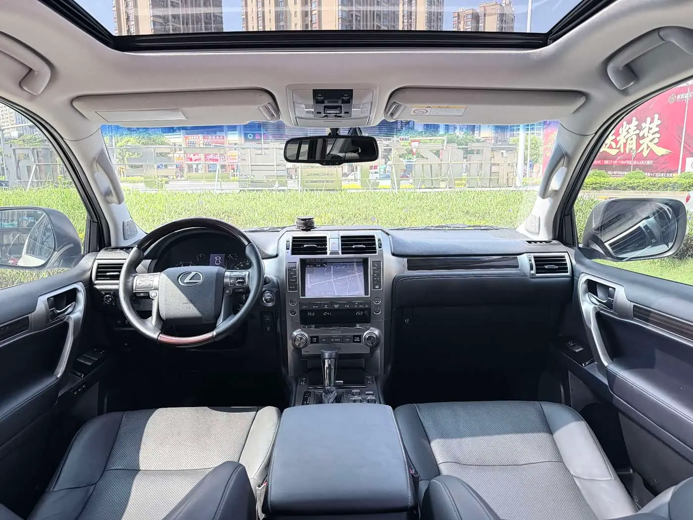 Lexus GX 2017 — Şəkil 9/20