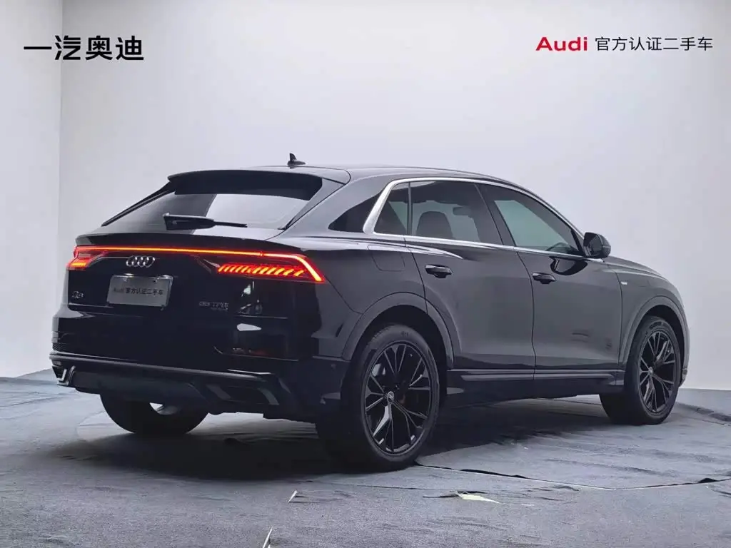 Audi Q8 2021 — Şəkil 2/20