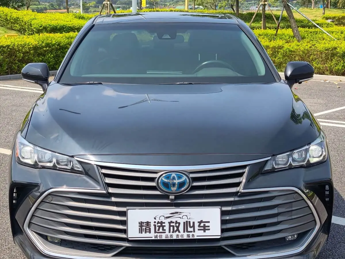 Toyota Avalon 2020 — Photo 2/20