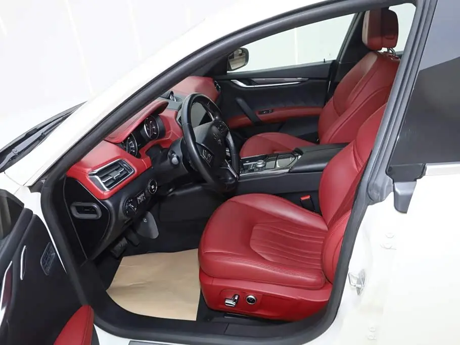 Maserati Ghibli 2021 — Photo 17/20