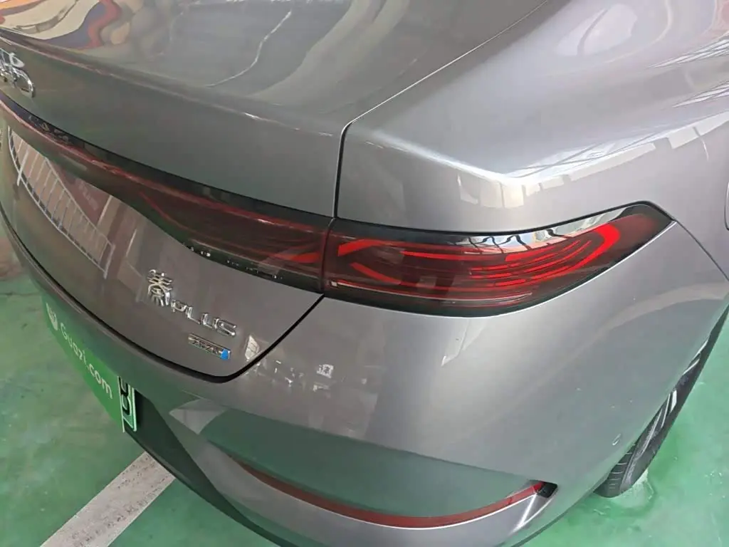 BYD Qin PLUS 2025 — Photo 8/20
