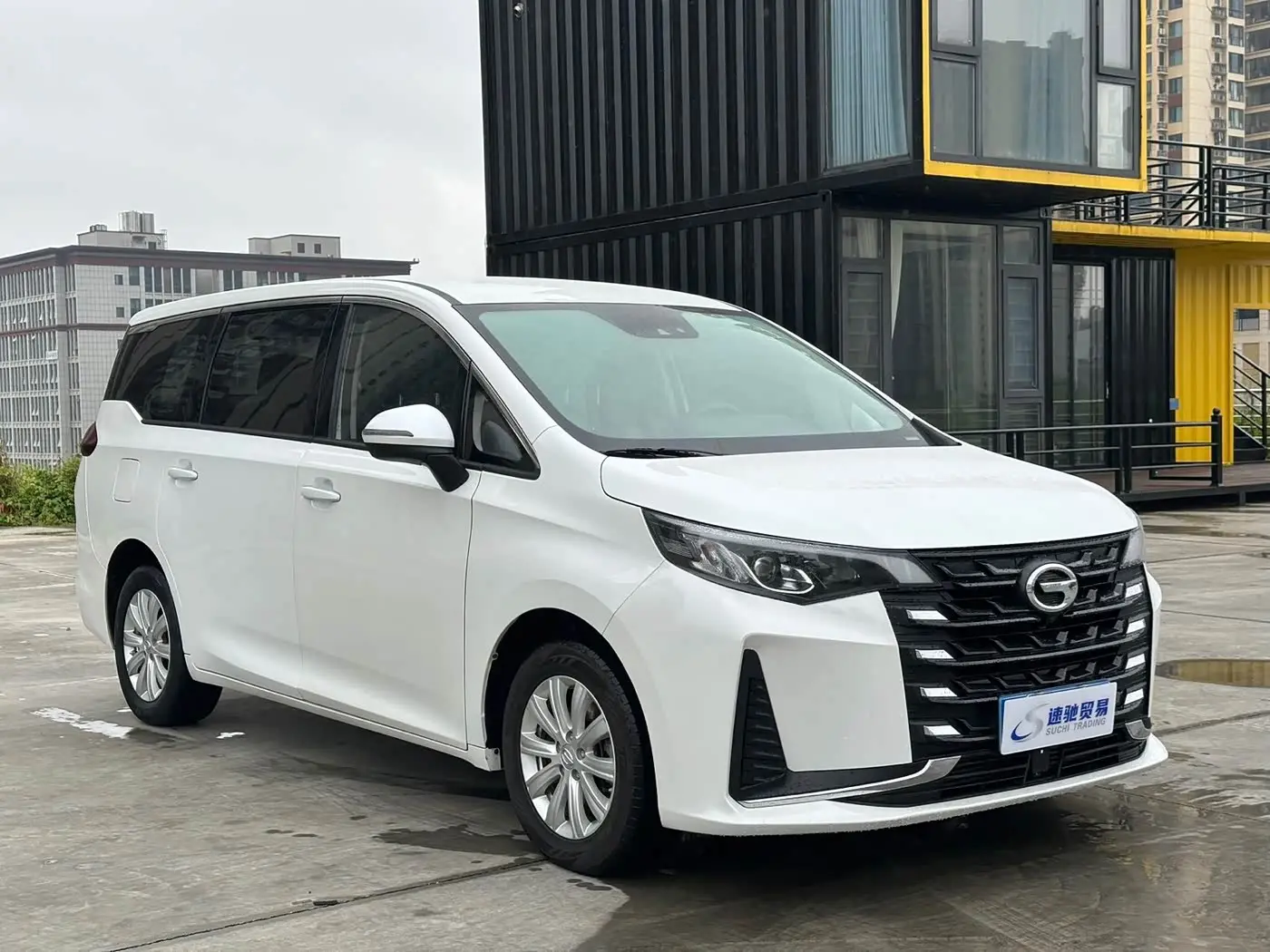 GAC Trumpchi Trumpchi M6 2022 — Photo 3/20