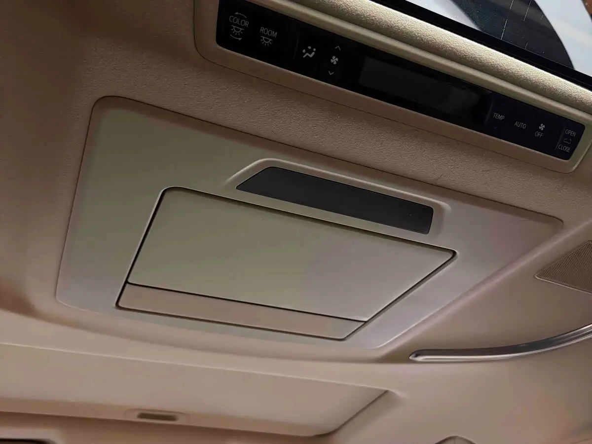 Toyota Alphard 2019 — Фото 15/20