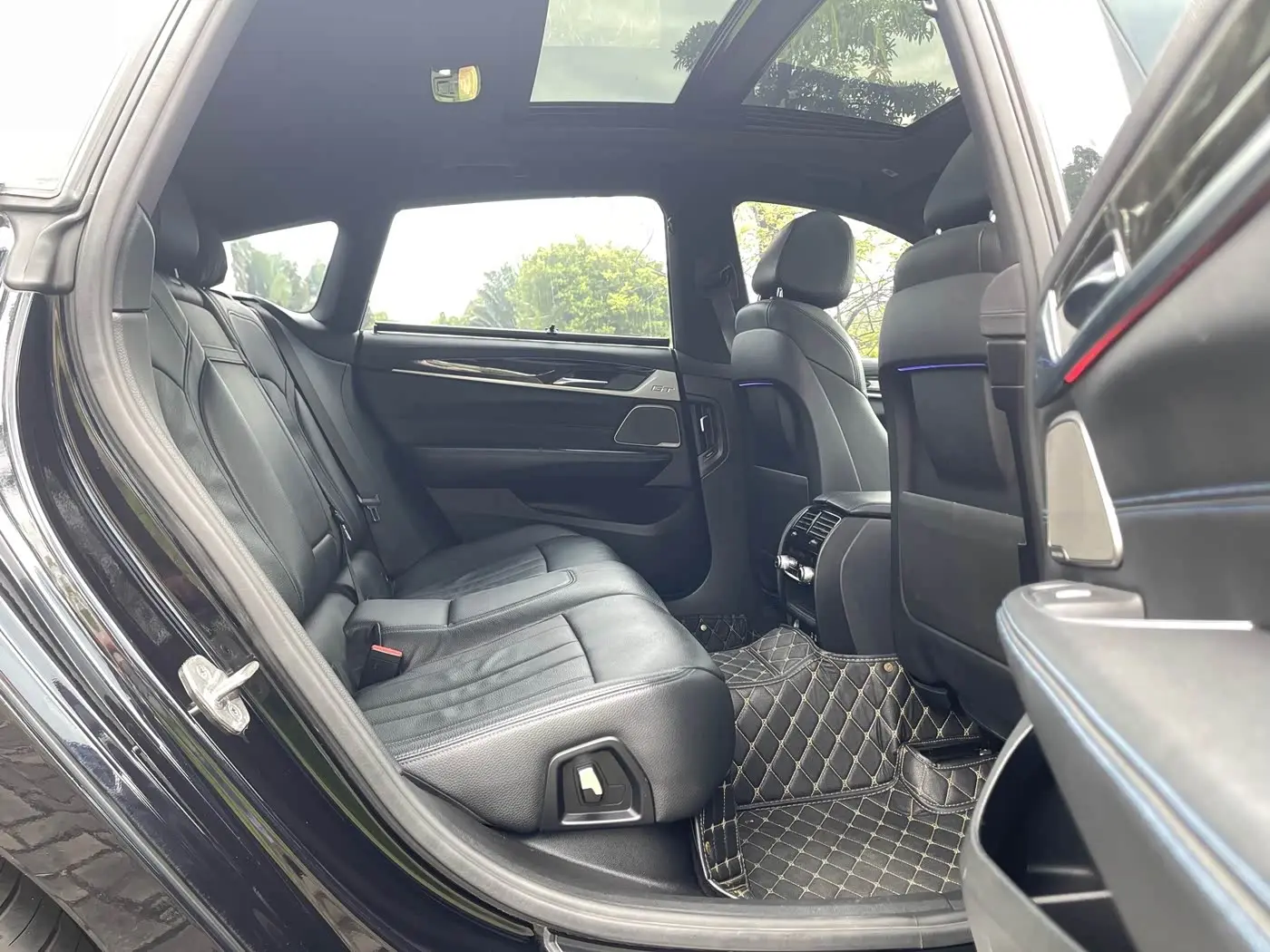 BMW 6 Series GT 2022 — Photo 14/20