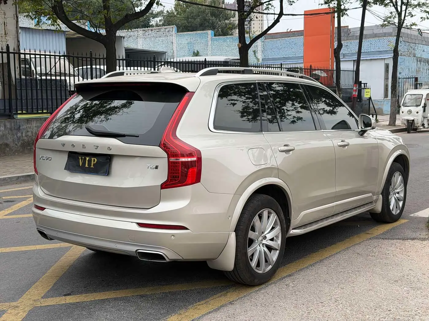Volvo XC90 2016 — Фото 7/9