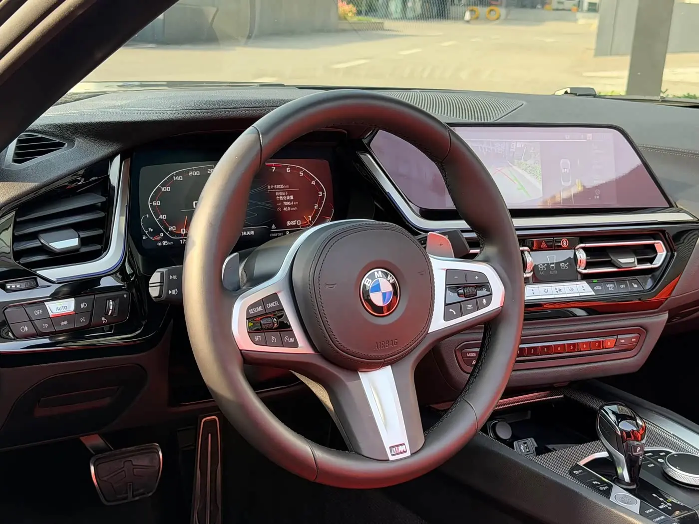 BMW Z4 2022 — Фото 11/13