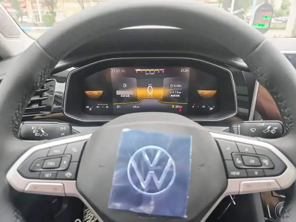 Volkswagen Sagitar 2026 — Photo 7/11