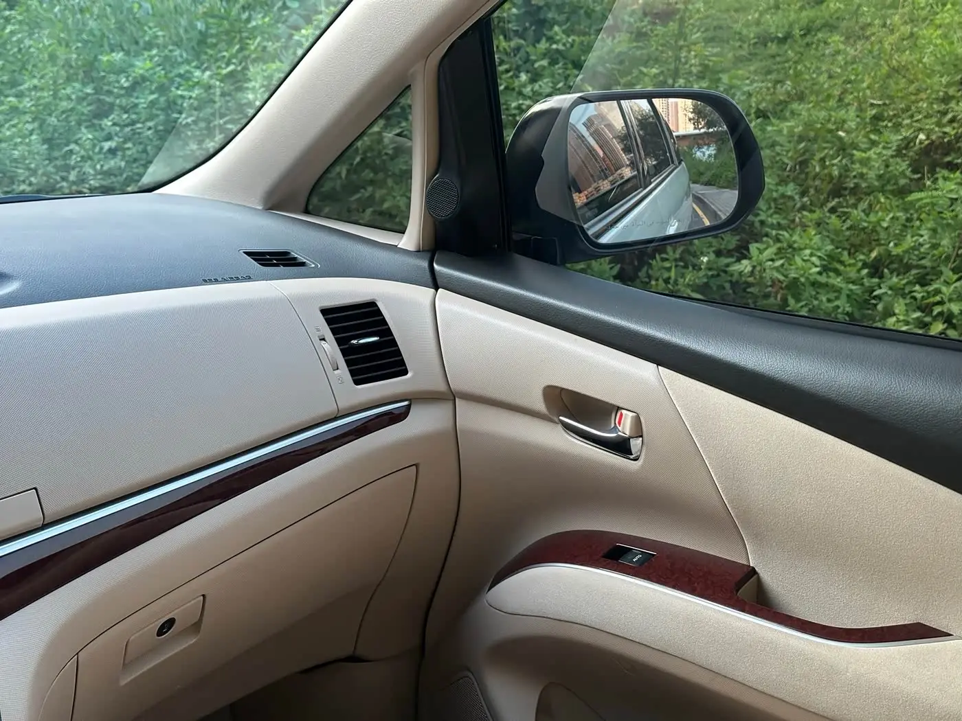 Toyota Previa 2017 — ფოტო 11/20
