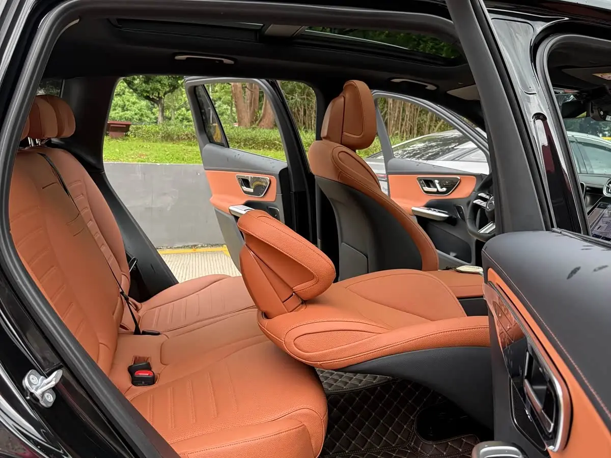 Mercedes-Benz GLC 2023 — Фото 12/20
