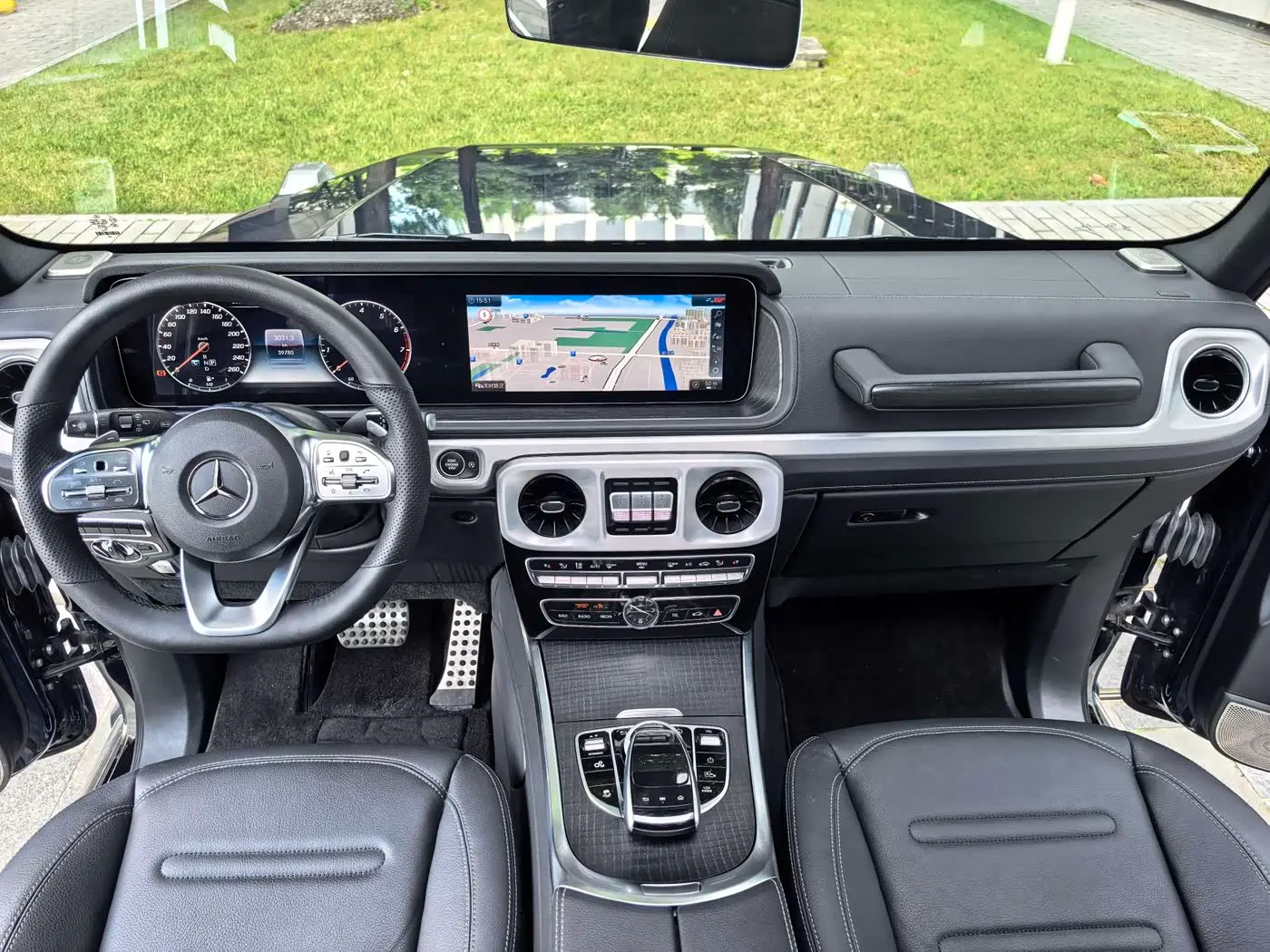 Mercedes-Benz G-Class 2024 — Фото 10/20