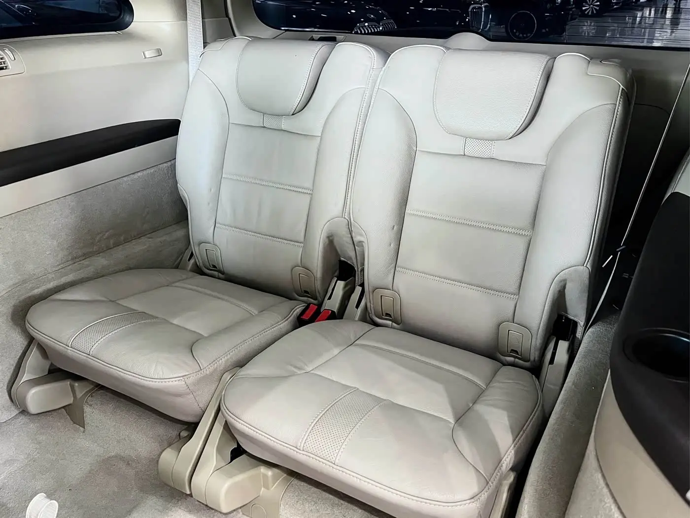 Mercedes-Benz R-Class 2017 — Фото 12/20