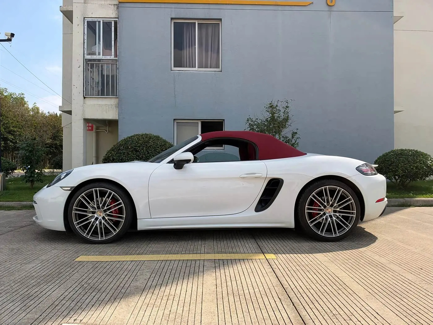 Porsche 718 2018 — Photo 5/20